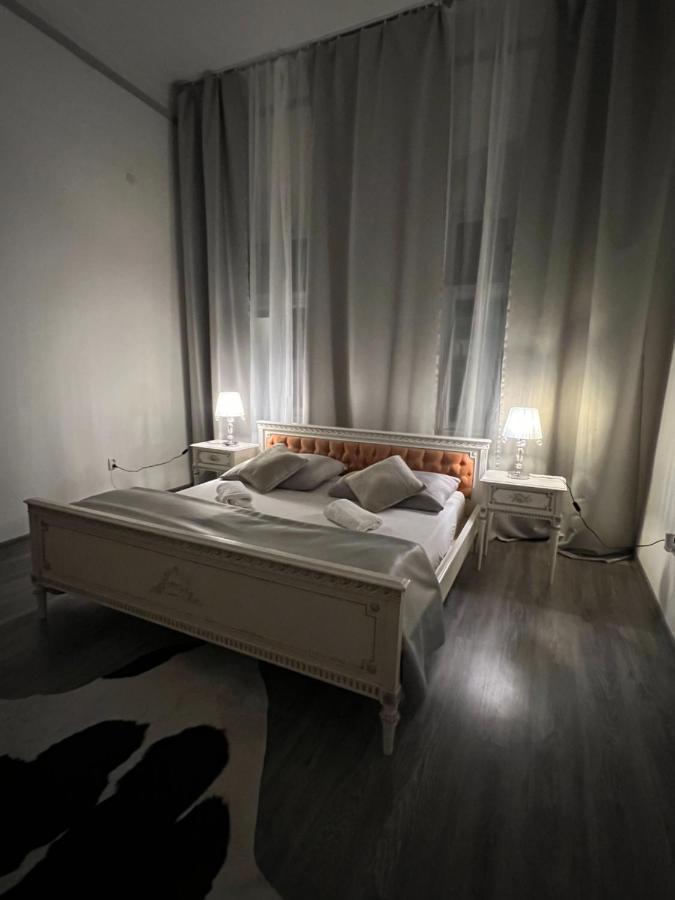 Csaky Palace Bratislava 3 Dış mekan fotoğraf