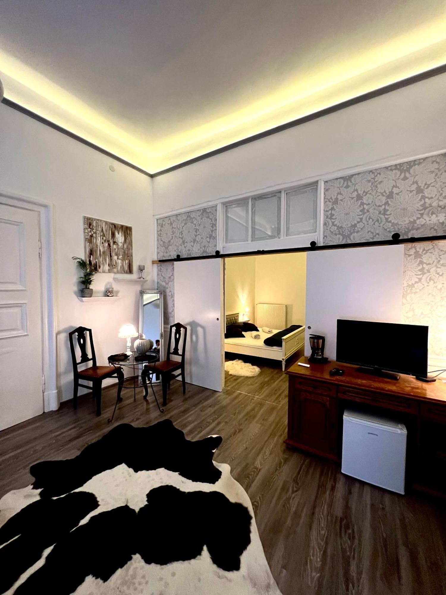 Csaky Palace Bratislava 3 Dış mekan fotoğraf